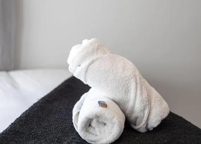 Stylish 4-bed House Close To M32, Free Parking Casa de Férias Bristol